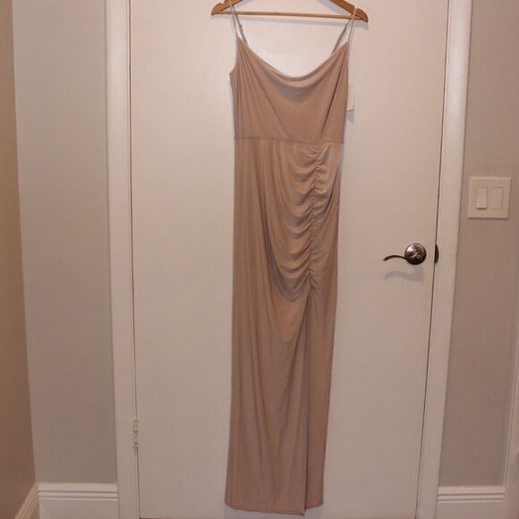 NEW WAYF The Layla Ruched Cowl Neck Gown  Dress Women Medium - Picture 5 of 15